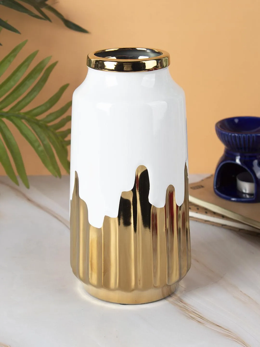 Ceramic White  Gold Cylindrical Vase