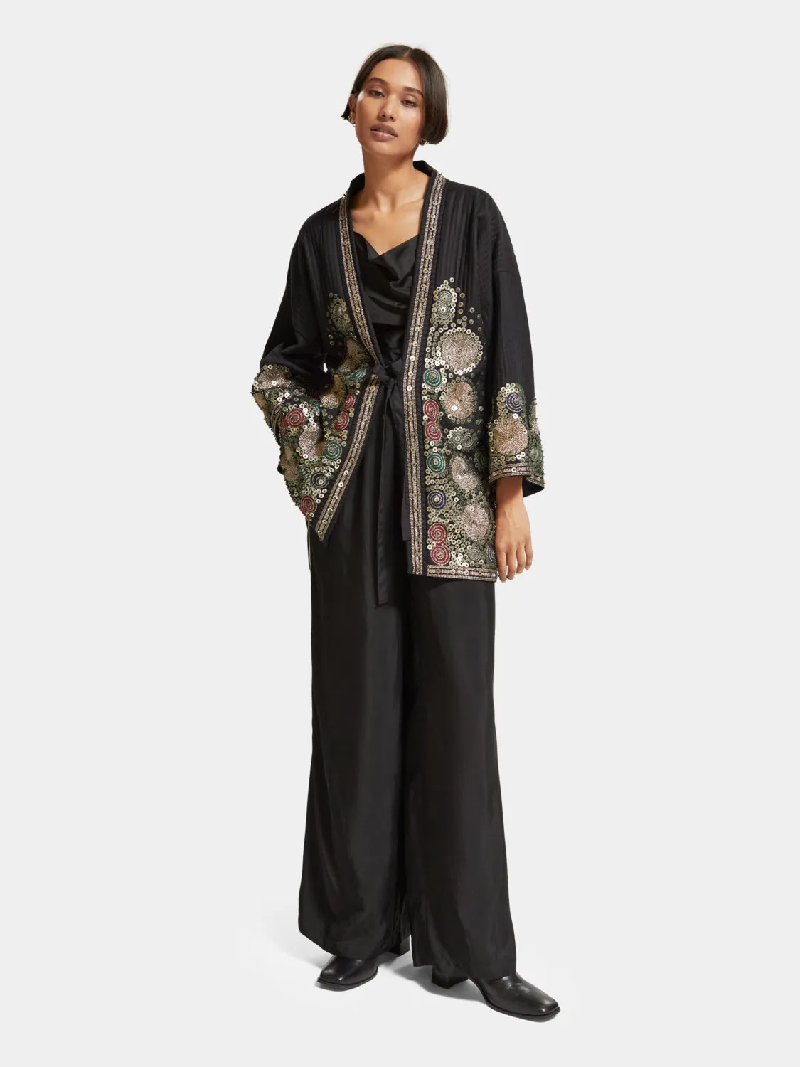 Embroidered kimono jacket
