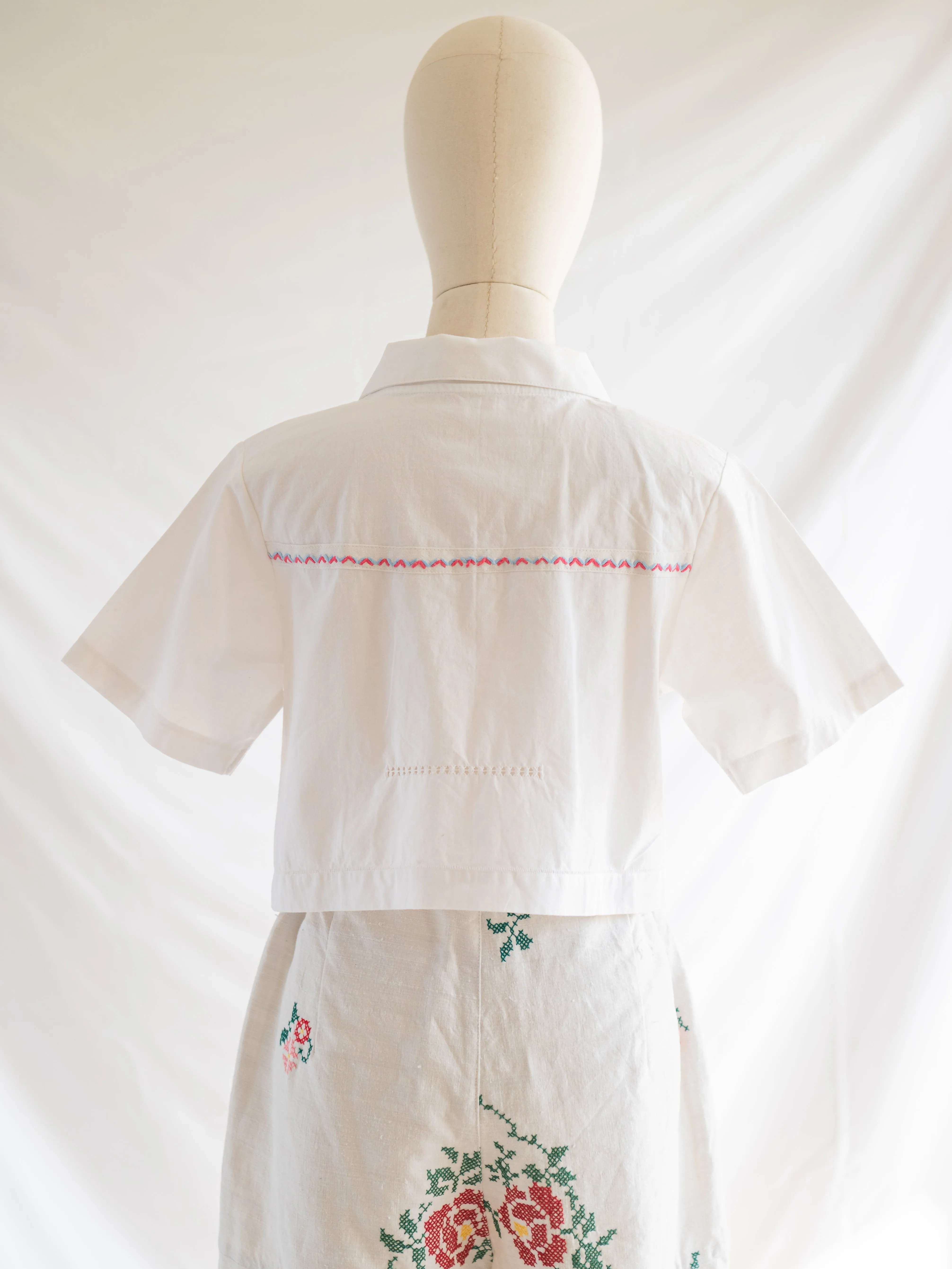 Re-design Upcycled Sunflower Embroidered Lace Detail Set