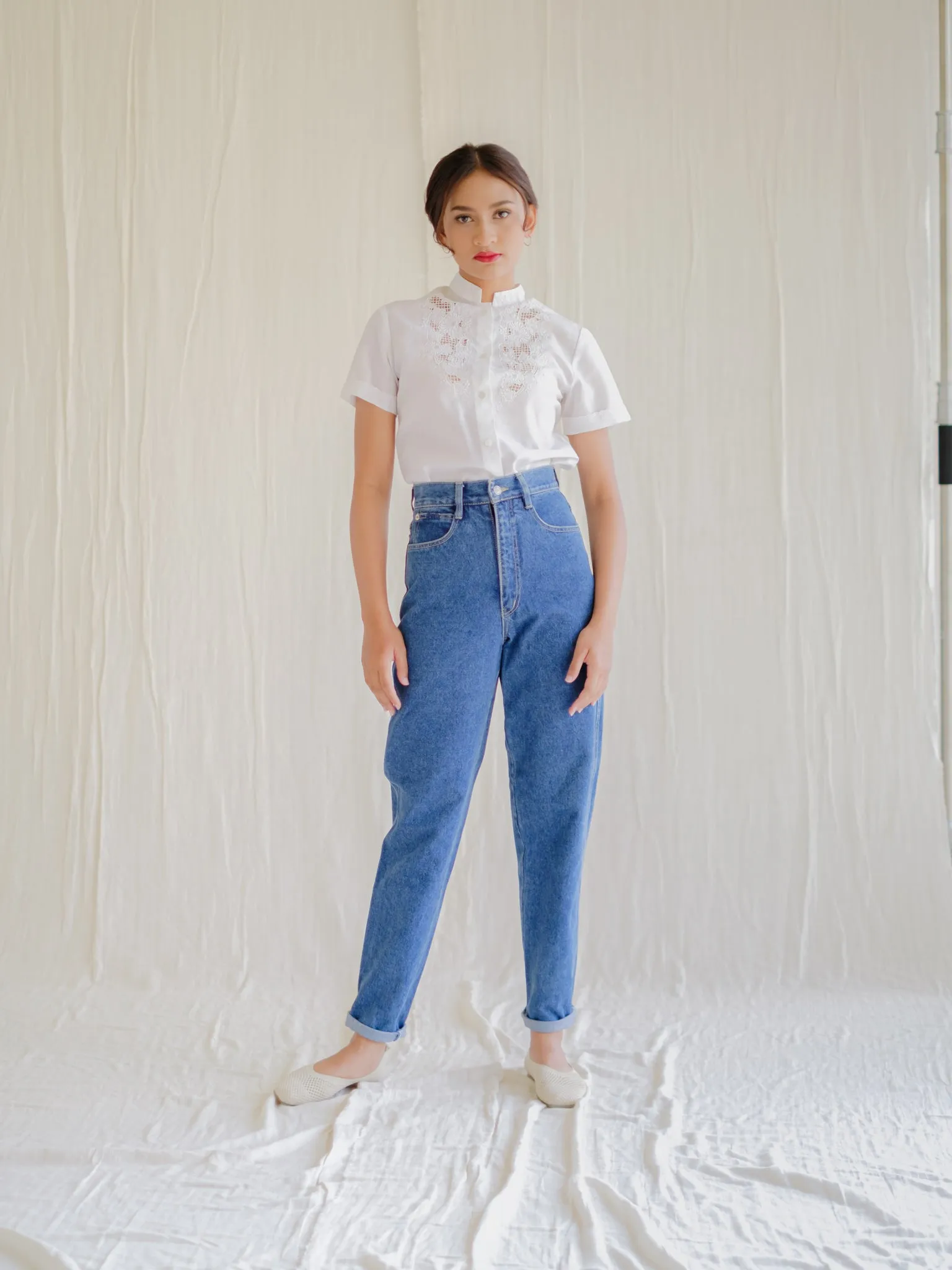Vintage Embroidered Mandarin Neck Floral White Blouse