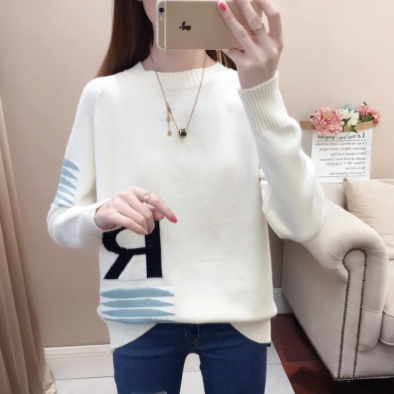 Women’s Cozy Knit Graphic Sweater – Stylish and Fun Designs