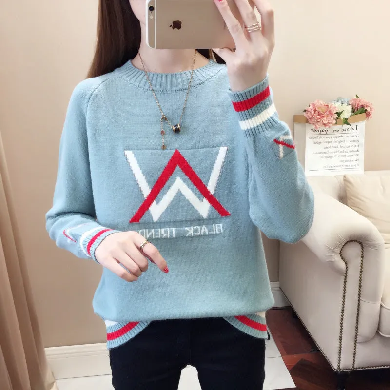 Women’s Cozy Knit Graphic Sweater – Stylish and Fun Designs