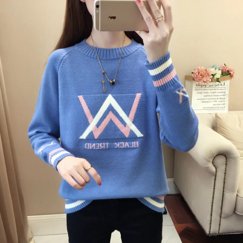 Women’s Cozy Knit Graphic Sweater – Stylish and Fun Designs
